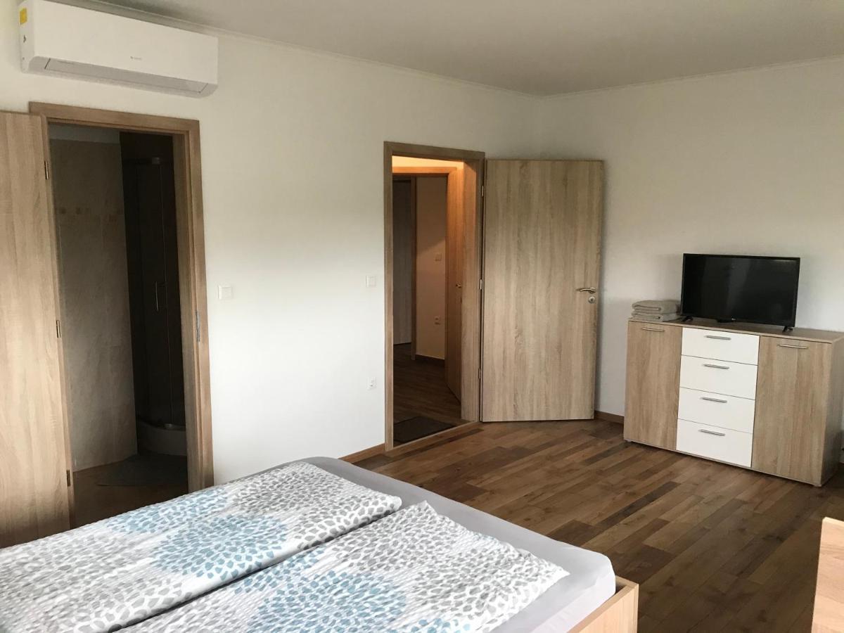 Mátyás Vendégház Full Kópháza Exterior foto